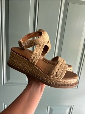 Braided Platform Sandals (PERFECT for summer)